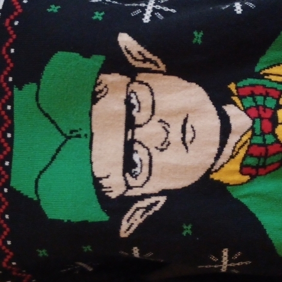 The Office Christmas sweater.Size medium.  Great used condition. - Picture 2 of 8